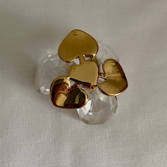 Gold Tone Multifaceted Crystal Flower Keepsake - Picture 6 of 8